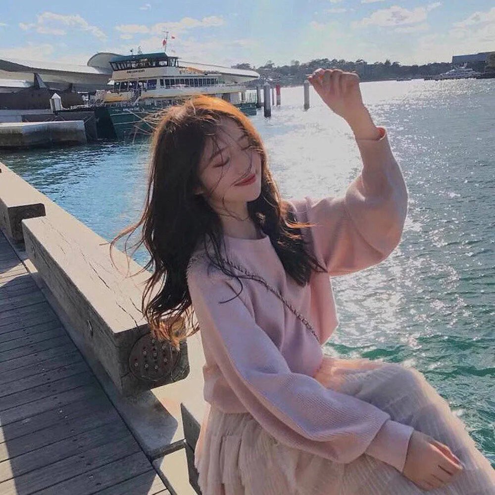 小维娜